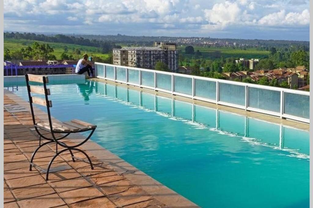 Lovely Studio Rental With Pool Kiambu Exterior foto